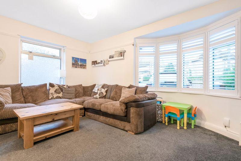 Palm Avenue, Sidcup, DA14 5JF 3 bed semidetached house £350,000