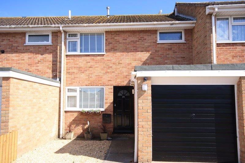 Gloucester Road, BurnhamOnSea 3 bed terraced house £820 pcm (£189 pw)