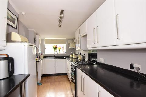 47 Dunblane Road, London, SE9 6RU