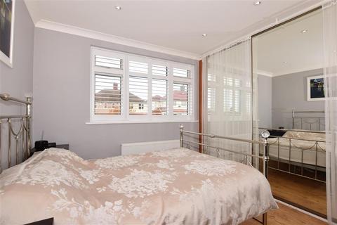 47 Dunblane Road, London, SE9 6RU