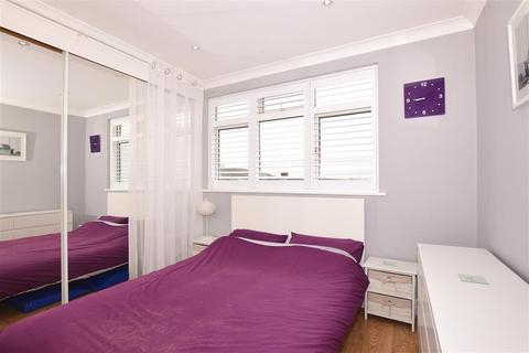 47 Dunblane Road, London, SE9 6RU
