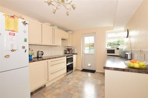 48 Dernier Road, Tonbridge, TN10 3EW