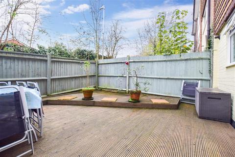 48 Dernier Road, Tonbridge, TN10 3EW