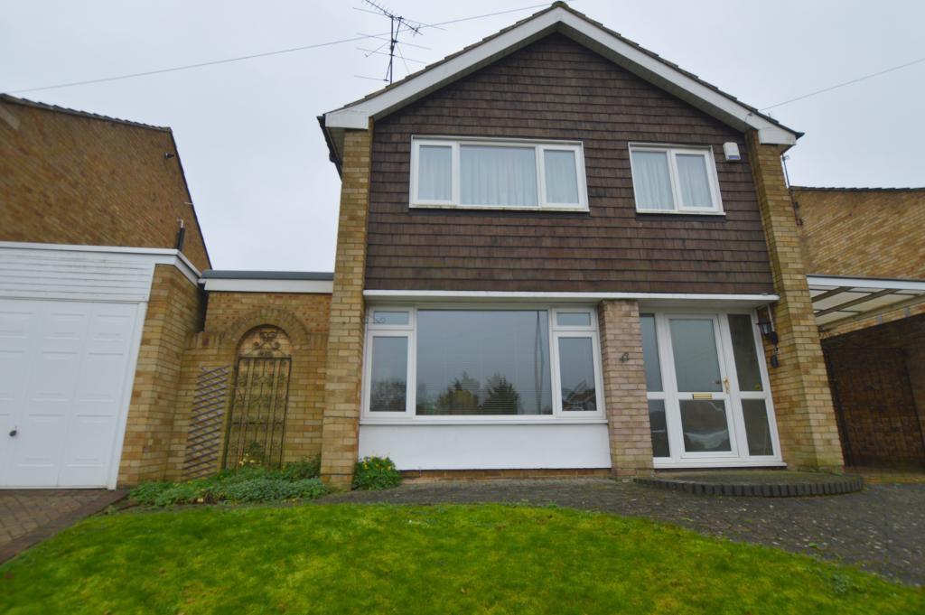 Seabrook, Luton, Bedfordshire, LU4 0EJ 3 bed link detached house £270,000