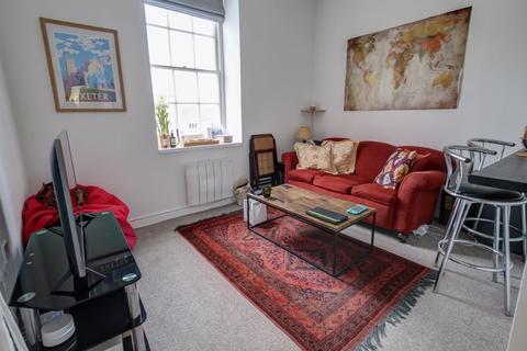 Flat 2, 3 Richmond Road, Exeter, EX4 4JA
