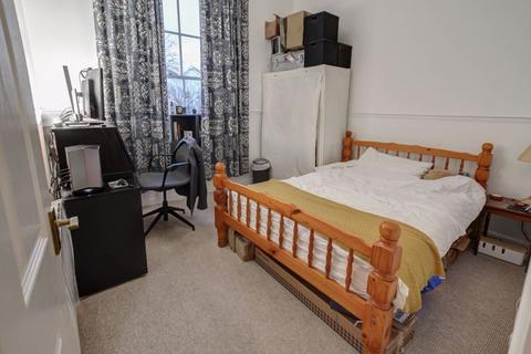 Flat 2, 3 Richmond Road, Exeter, EX4 4JA