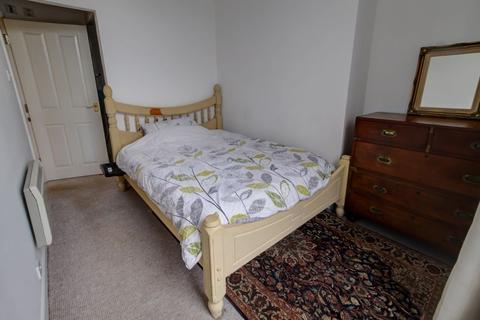 Flat 2, 3 Richmond Road, Exeter, EX4 4JA