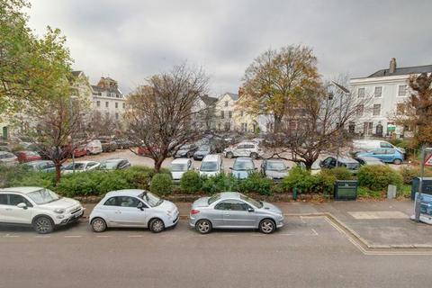 Flat 2, 3 Richmond Road, Exeter, EX4 4JA