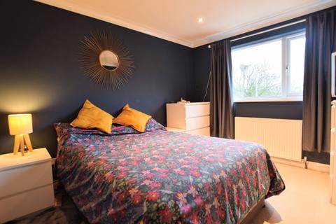 26 Henders, Stony Stratford, Milton Keynes, MK11 1RB