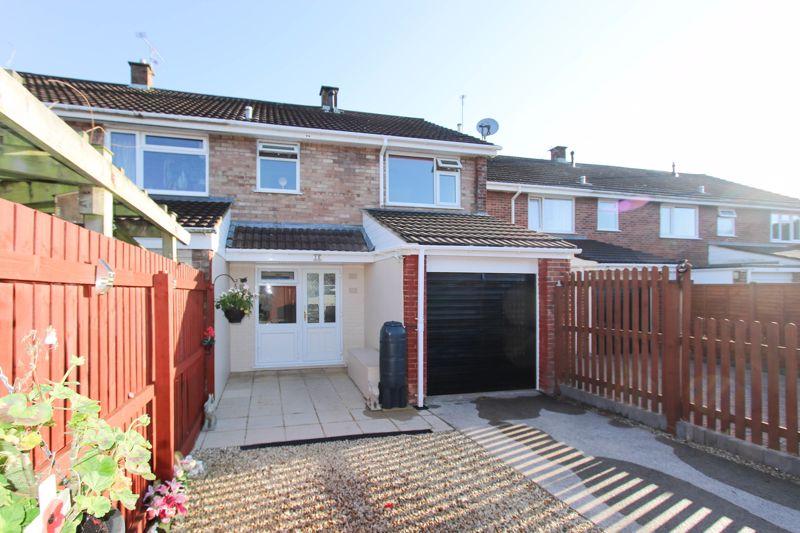 Moor Park, Clevedon 3 bed terraced house - £256,950