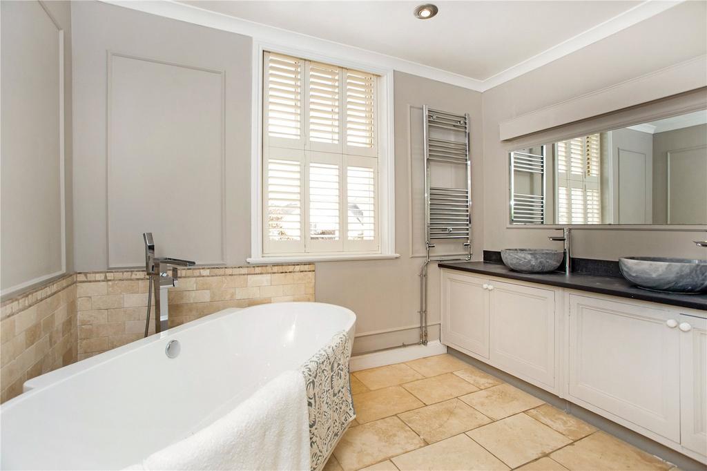 24 Gratton Road