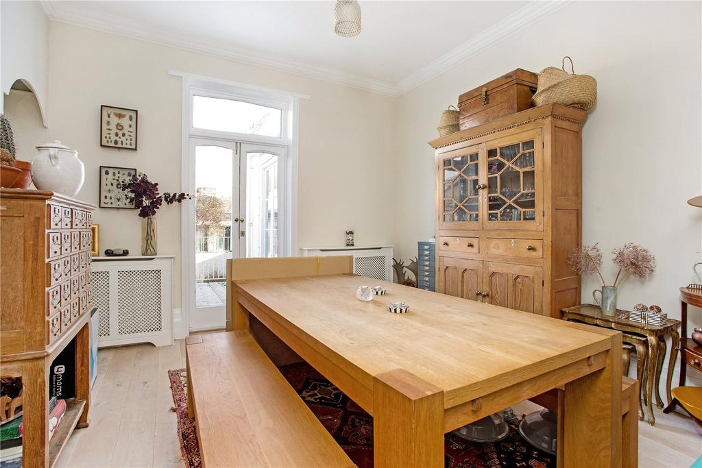 24 Gratton Road