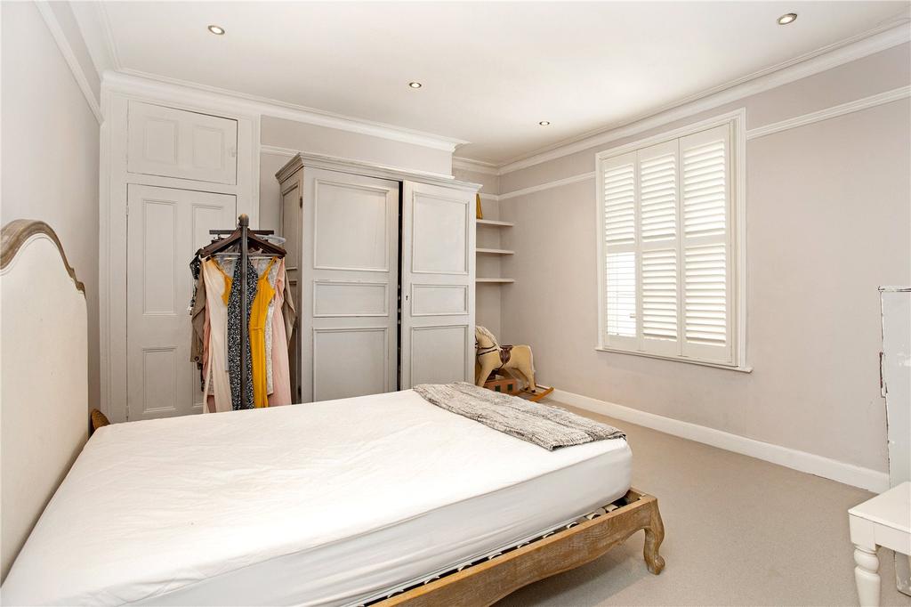 24 Gratton Road