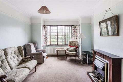 44 Chichele Road, Oxted, RH8 0AG