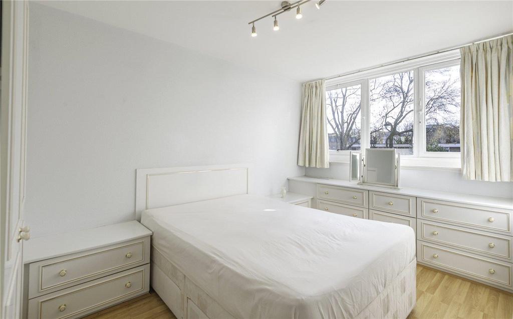 Atholl House, Maida Vale, W9 3 bed apartment £2,249 pcm (£519 pw)