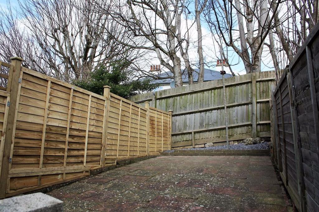 Bear Road, Brighton 2 bed apartment £1,250 pcm (£288 pw)