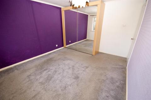 111 Foxcroft Drive, Brighouse, HD6 3PH