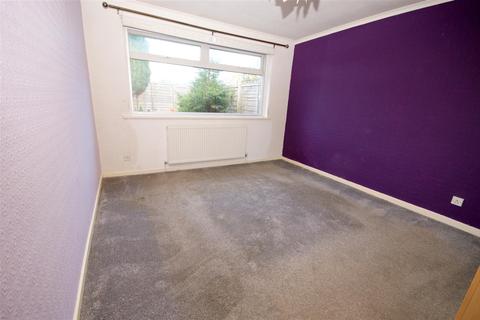 111 Foxcroft Drive, Brighouse, HD6 3PH
