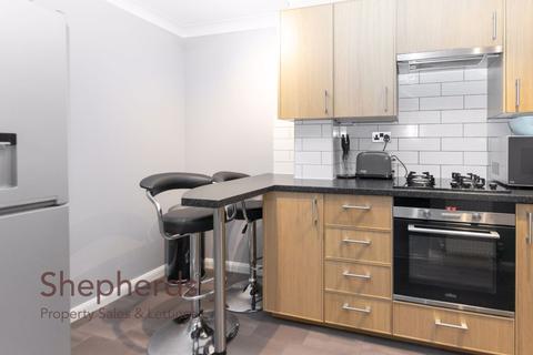 36 Isabel Gate, Cheshunt, Waltham Cross, EN8 0XL