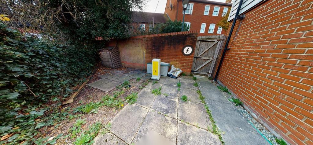 Side Garden.jpg