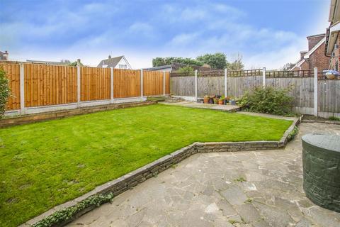22 Parsonage Field, Doddinghurst, Brentwood, CM15 0RN