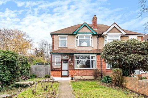 Hobart Road, Worcester Park 19 bed semi-detached house for sale Hobart Road, Worcester Park 19 bed semi-detached house for sale