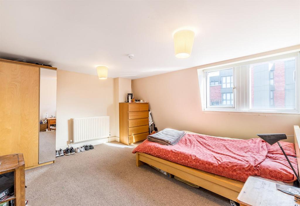 245a Walworth Road SE17-8.JPG
