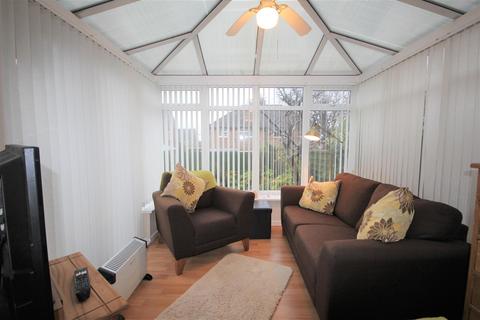64 Washerwall Lane, Werrington, Stoke-on-trent, ST9 0LH