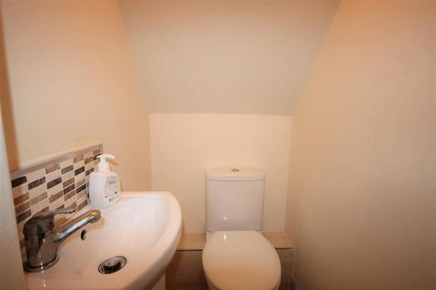 64 Washerwall Lane, Werrington, Stoke-on-trent, ST9 0LH