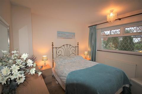 64 Washerwall Lane, Werrington, Stoke-on-trent, ST9 0LH