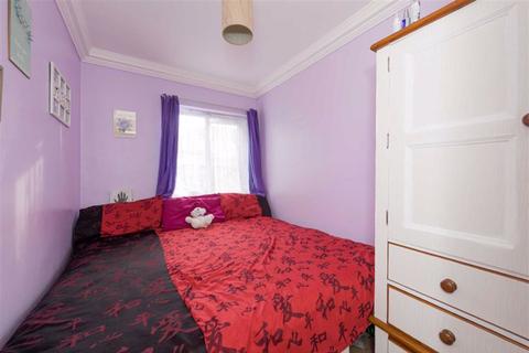 45 Cox Lane, Epsom, KT19 9NA