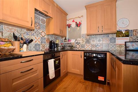 11a Percy Road, Mitcham, CR4 4JW