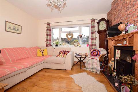 11a Percy Road, Mitcham, CR4 4JW