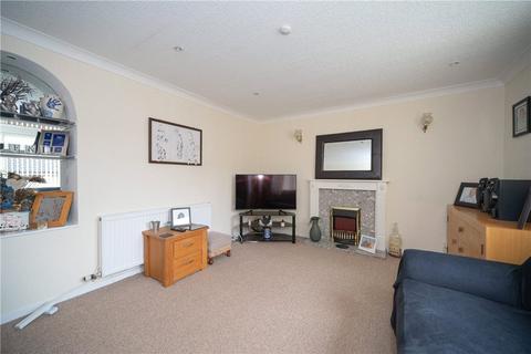 7 Bridge Garth, Clifford, Wetherby, LS23 6HF