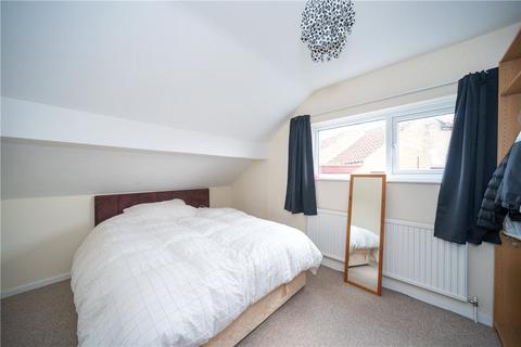 7 Bridge Garth, Clifford, Wetherby, LS23 6HF