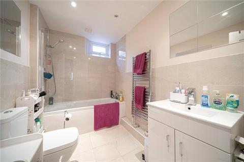 7 Bridge Garth, Clifford, Wetherby, LS23 6HF
