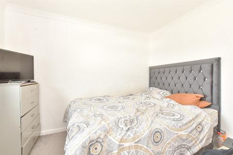 11 Windrush Close, Crawley, RH11 8LS