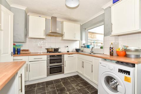 11 Windrush Close, Crawley, RH11 8LS