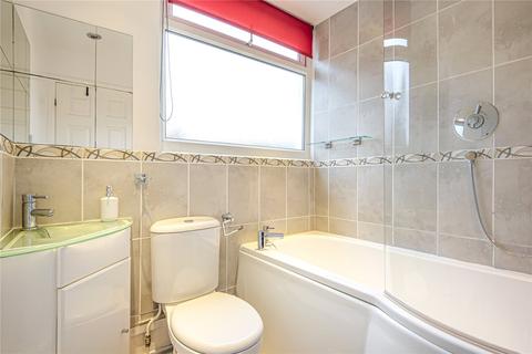 32 Brook Way, Romsey, SO51 7JZ