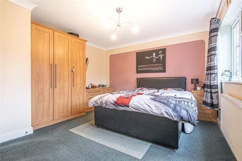 32 Brook Way, Romsey, SO51 7JZ
