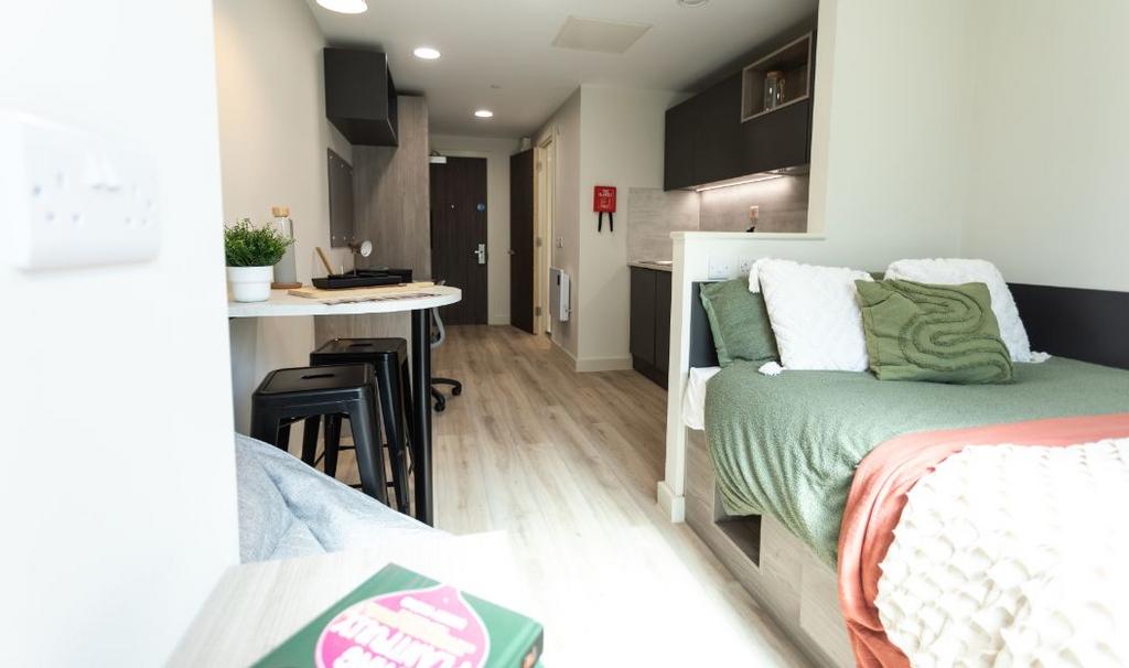 CRM Portsmouth Stanley Studios (59).jpg