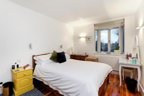 2 bedroom flat to rent, Maresfield Gardens, Hampstead, NW3