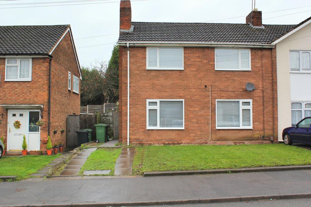 Russells Hall Road, Dudley, DY1 3 bed semidetached house £149,950