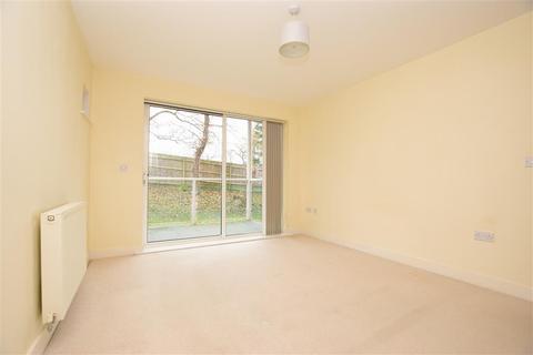 54 Hill View, Dorking, RH4 1SY