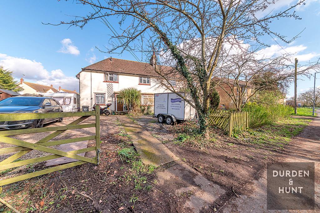 Church Road, Hatfield Peverel, CM3 5 bed semidetached house £450,000