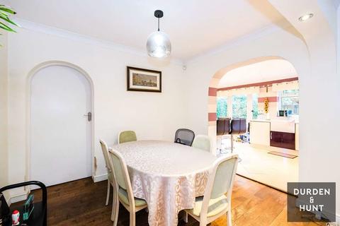 Fernside Copthall Green, Waltham Abbey, EN9 3SZ