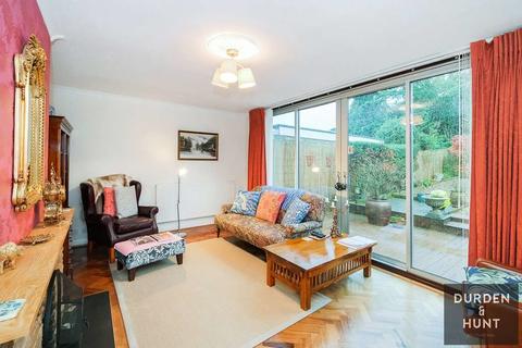 34 Bower Hill, Epping, CM16 7AL
