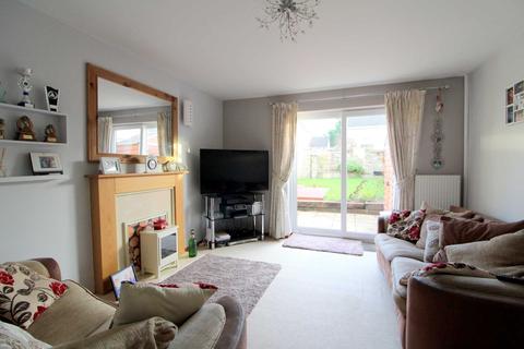 46 Hazelwood Road, Callington, PL17 7EU