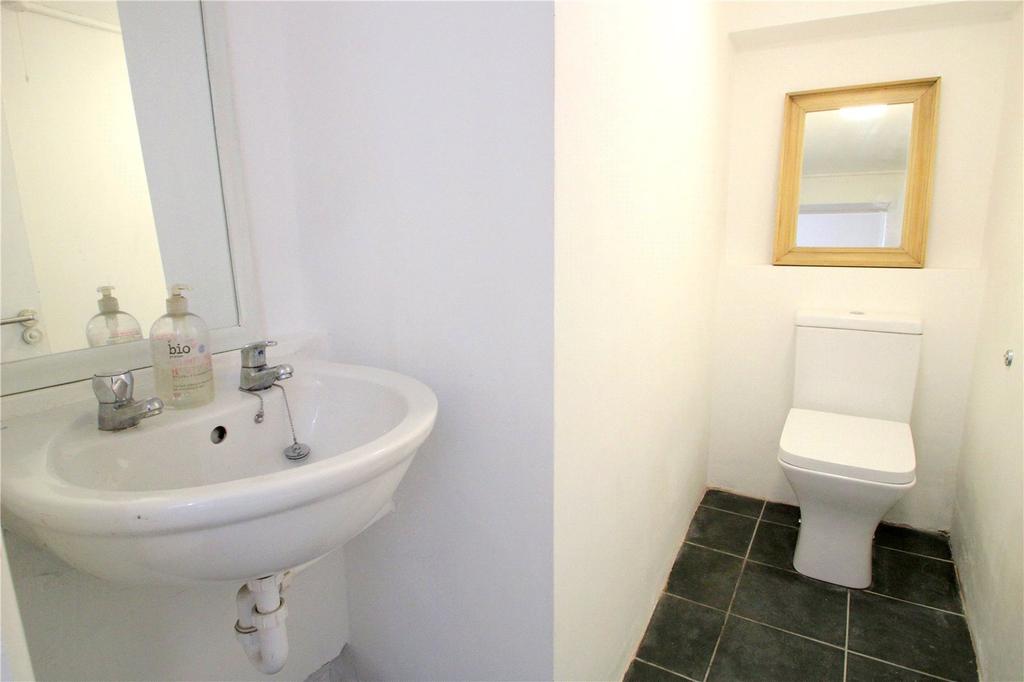 Shop WC 2
