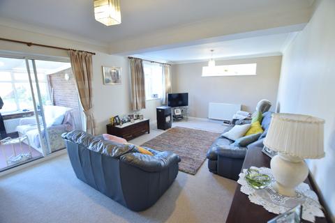 38 Bockings Grove, Clacton-on-sea, CO16 8DP